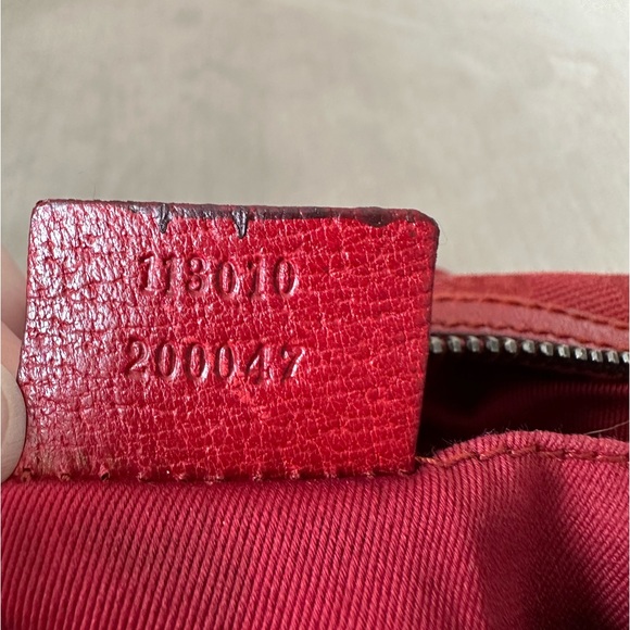 EUC Gucci mini handbag - Picture 11 of 15